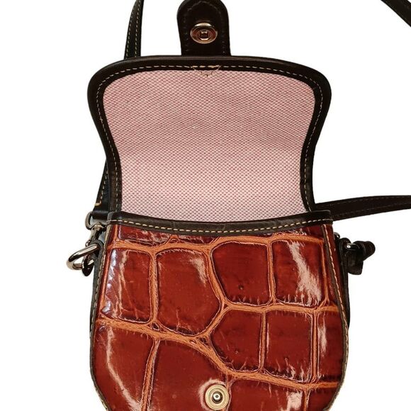 Dooney and Bourke Brown Red Faux Crocodile Embossed Small Mini Crossbody Purse - Picture 6 of 16
